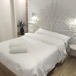 Hermosos En Pleno Centro Granada